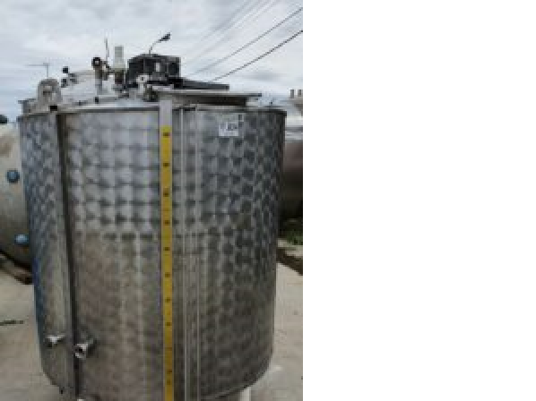 Продается Емкость нержавеющая, объем — 1 куб.м.,